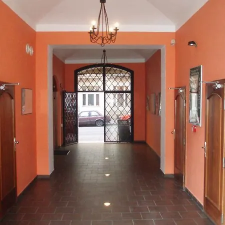 Hotel Amadeus 3*