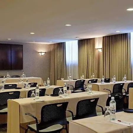 Amadeus Hotel