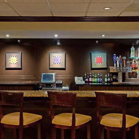 Amadeus Hotel 3*