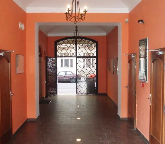 Hotel Amadeus 3*
